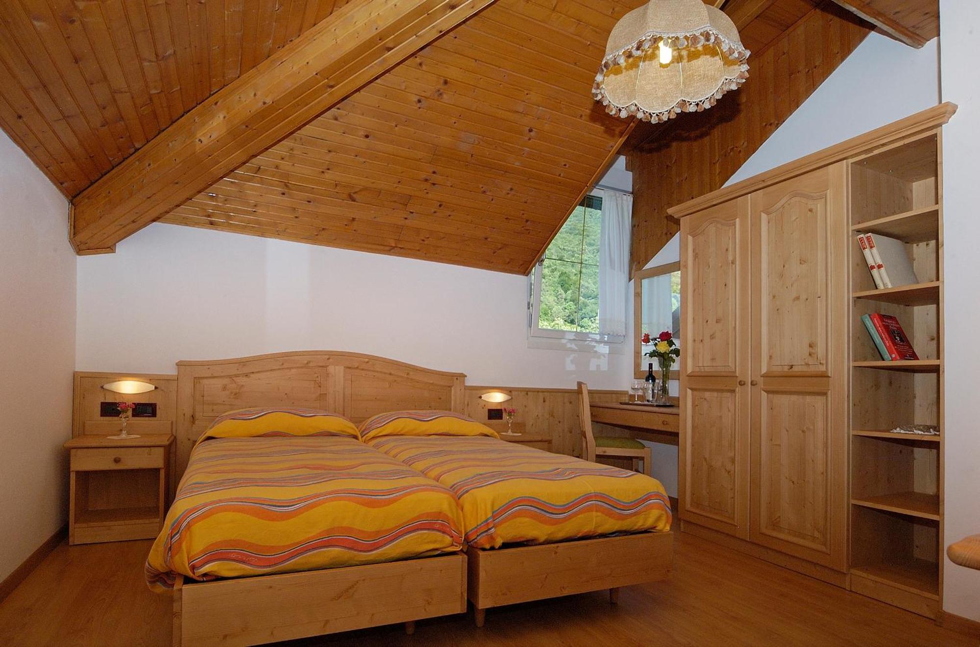 טרנטו Hotel Karinhall מראה חיצוני תמונה