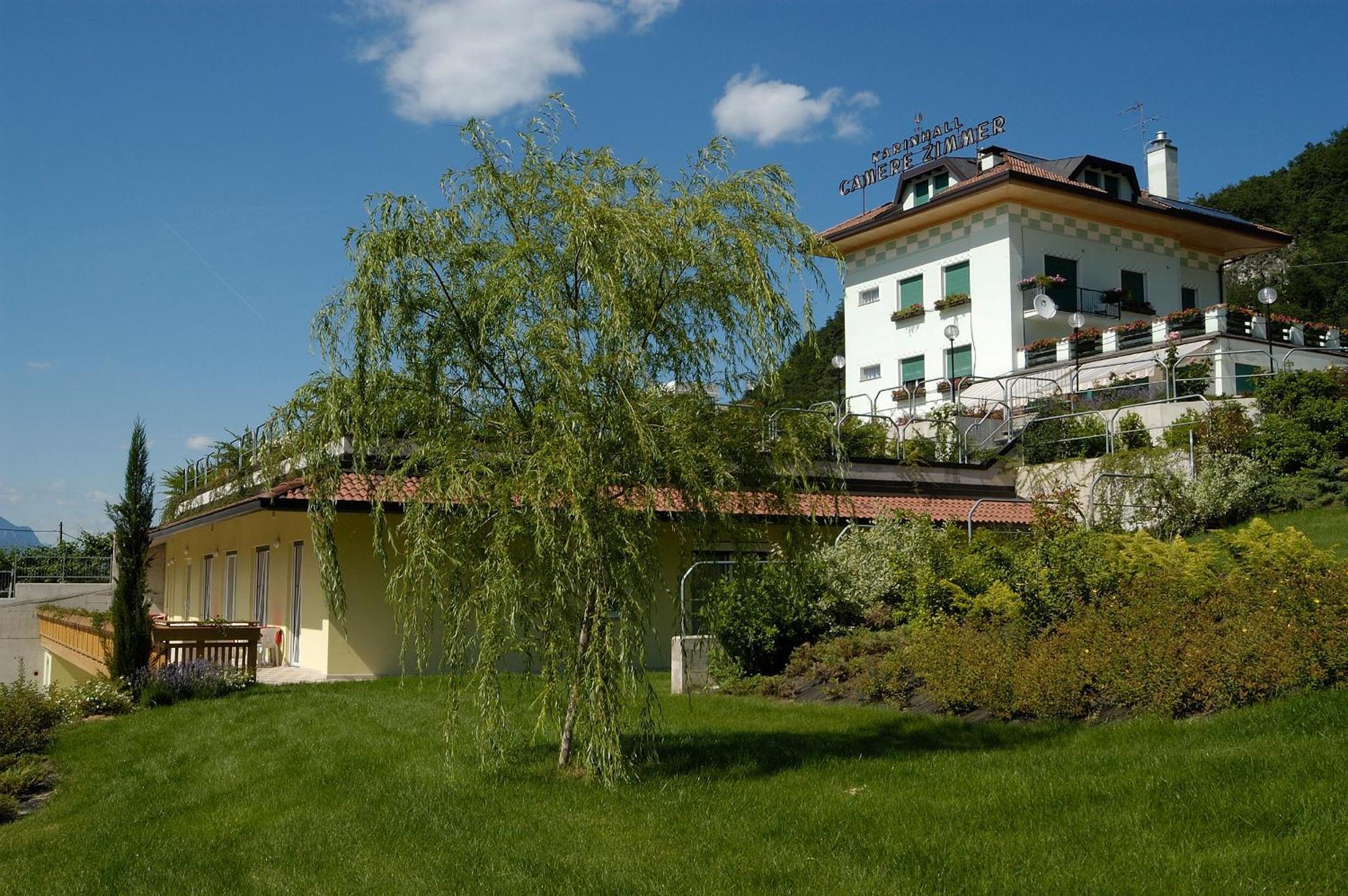 טרנטו Hotel Karinhall מראה חיצוני תמונה